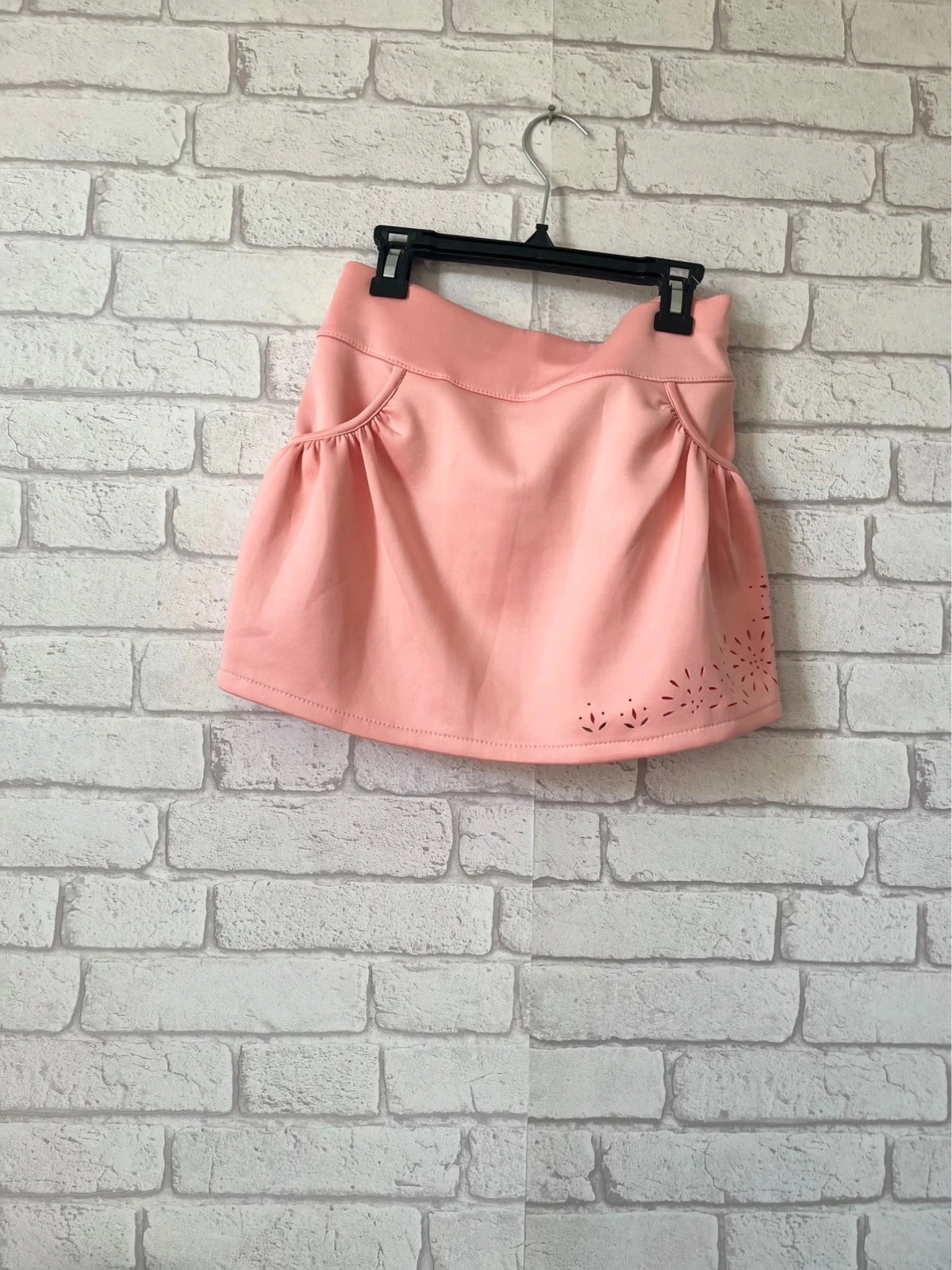 Jolie jupe rose saumon T36 – Féminine et confortable